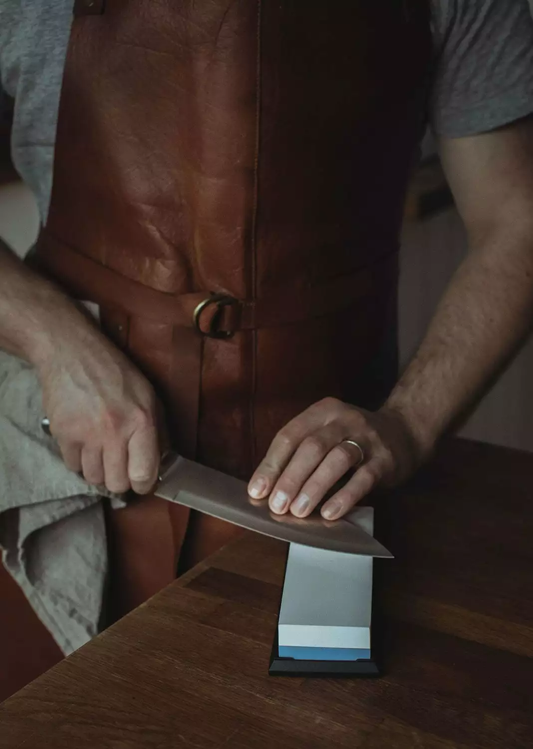 Dorre Suri Grindstone Grain Size 1000/6000 Rubber Base 4 Dorre Suri Grindstone Grain Size 1000/6000 Rubber Base - Afbeelding 2