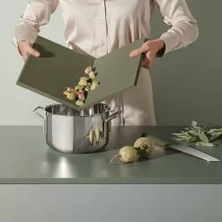 Eva Solo Doubleup Cutting Board Green Tool -Potten & pannen Winkel eva solo green tool doubleup snijplank 16
