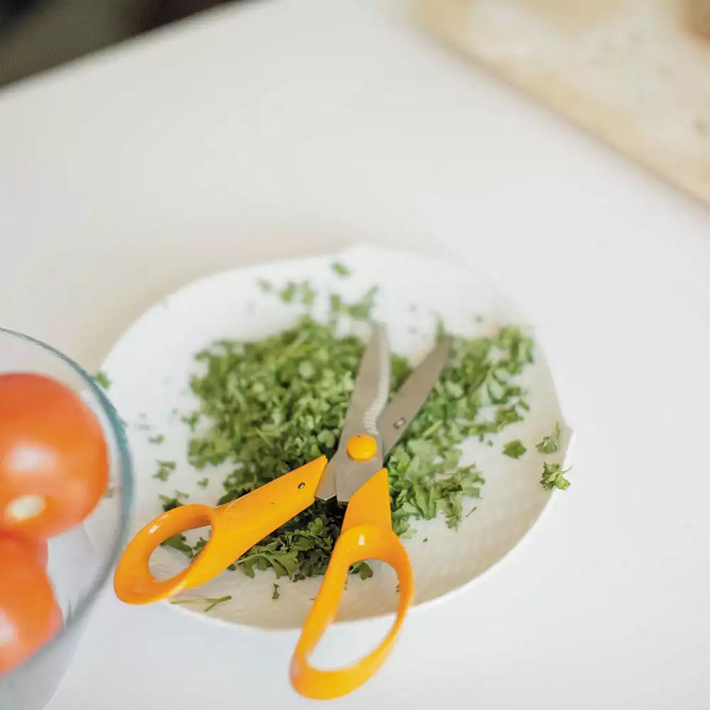 Fiskars Classic Kitchen Scissors, Orange 5 Fiskars Classic Kitchen Scissors, Orange - Afbeelding 3