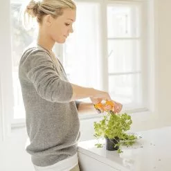 Fiskars Classic Kitchen Scissors, Orange 9 Fiskars Classic Kitchen Scissors, Orange -Potten & pannen Winkel fiskars classic kitchen scissors orange 6