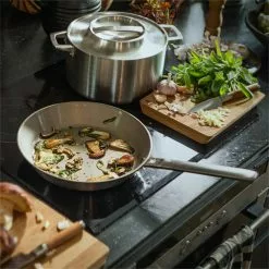 Fiskars Norden Koekenpan Roestvrij Staal, 28 Cm -Potten & pannen Winkel fiskars norden koekenpan roestvrij staal 36