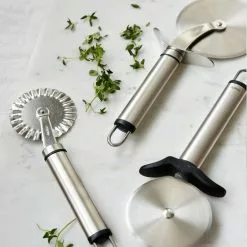 Heirol Steely Pizza Cutter 7 Heirol Steely Pizza Cutter -Potten & pannen Winkel heirol steely pizza cutter 3