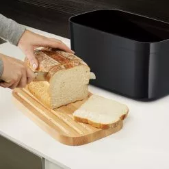 Joseph Joseph Bread Box With Cutting Board, Black -Potten & pannen Winkel joseph joseph bread bin with bamboo chopping board 13