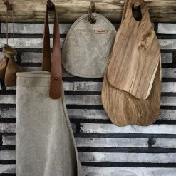 Muubs Louie Cutting Board Small, Nature 9 Muubs Louie Cutting Board Small, Nature -Potten & pannen Winkel muubs louie cutting board nature 8