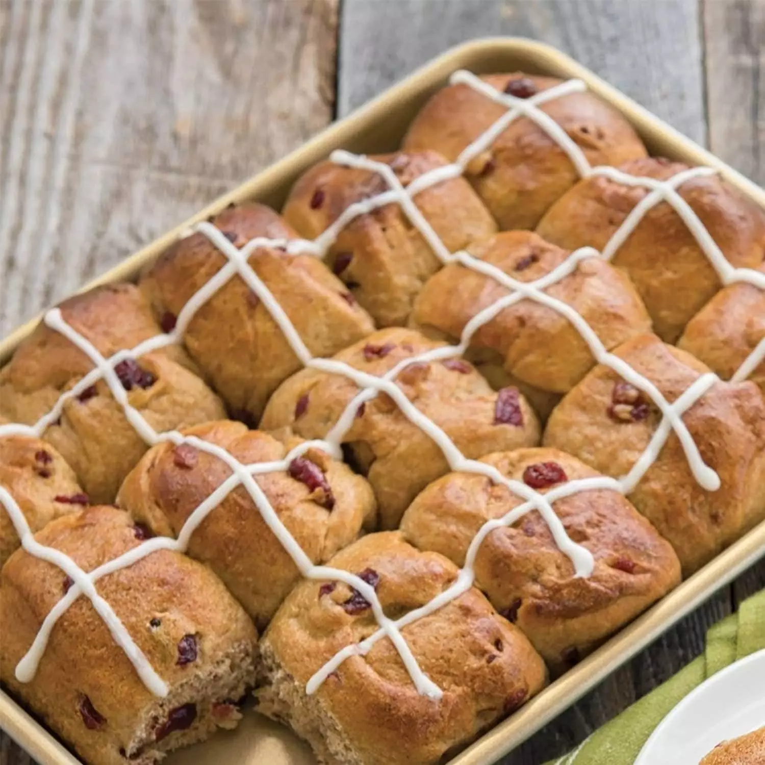 Nordic Ware Baker's Quarter Bakvorm Antiaanbak 22x30 Cm 5 Nordic Ware Baker's Quarter Bakvorm Antiaanbak 22x30 Cm - Afbeelding 3