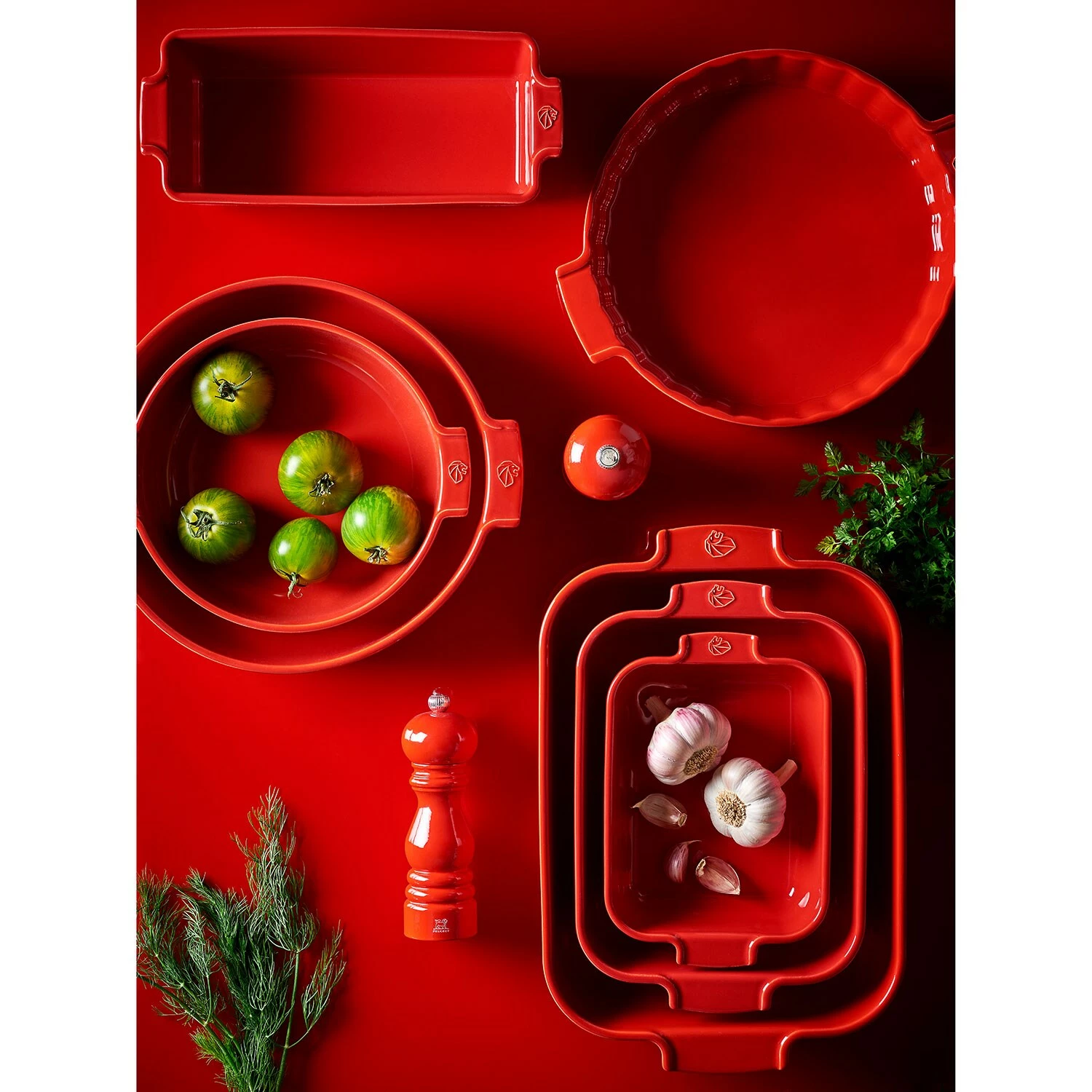 Peugeot Appolia Ovenschaal 23 Cm, Rood 4 Peugeot Appolia Ovenschaal 23 Cm, Rood - Afbeelding 2
