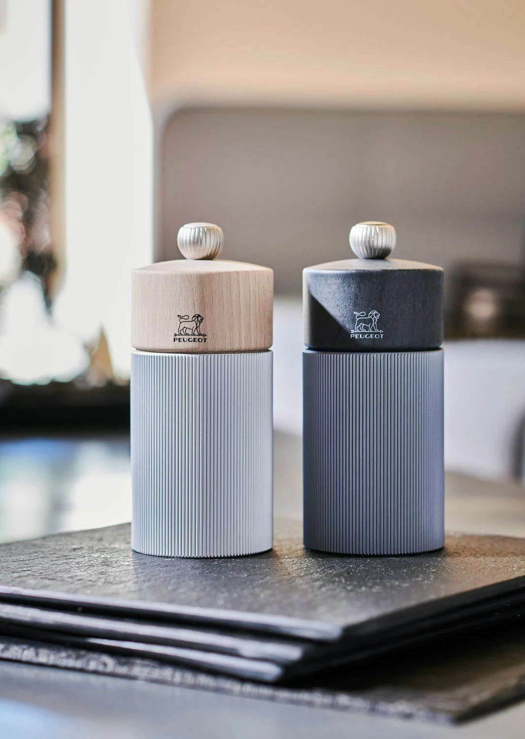 Peugeot Line Zoutmolen 12 Cm, Donker Hout / Donker Grijze Melange 7 Peugeot Line Zoutmolen 12 Cm, Donker Hout / Donker Grijze Melange - Afbeelding 5