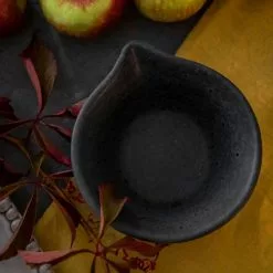 PotteryJo Peep Kom 12 Cm, Mat Zwart 9 PotteryJo Peep Kom 12 Cm, Mat Zwart -Potten & pannen Winkel potteryjo peep kom 12 cm 14