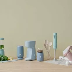 RIG TIG Foodie Handmixer, Lichtgroen -Potten & pannen Winkel rig tig by stelton foodie handmixer 4 scaled