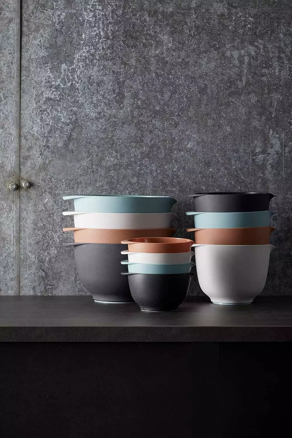 Rosti Margrethe Kom Pebble Black, 0,75 L 6 Rosti Margrethe Kom Pebble Black, 0,75 L - Afbeelding 4