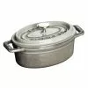 Staub Oval Casserole In Cast Iron 6,7 L, Graphite 2 Staub Oval Casserole In Cast Iron 6,7 L, Graphite -Potten & pannen Winkel staub oval casserole in cast iron 67 l 0