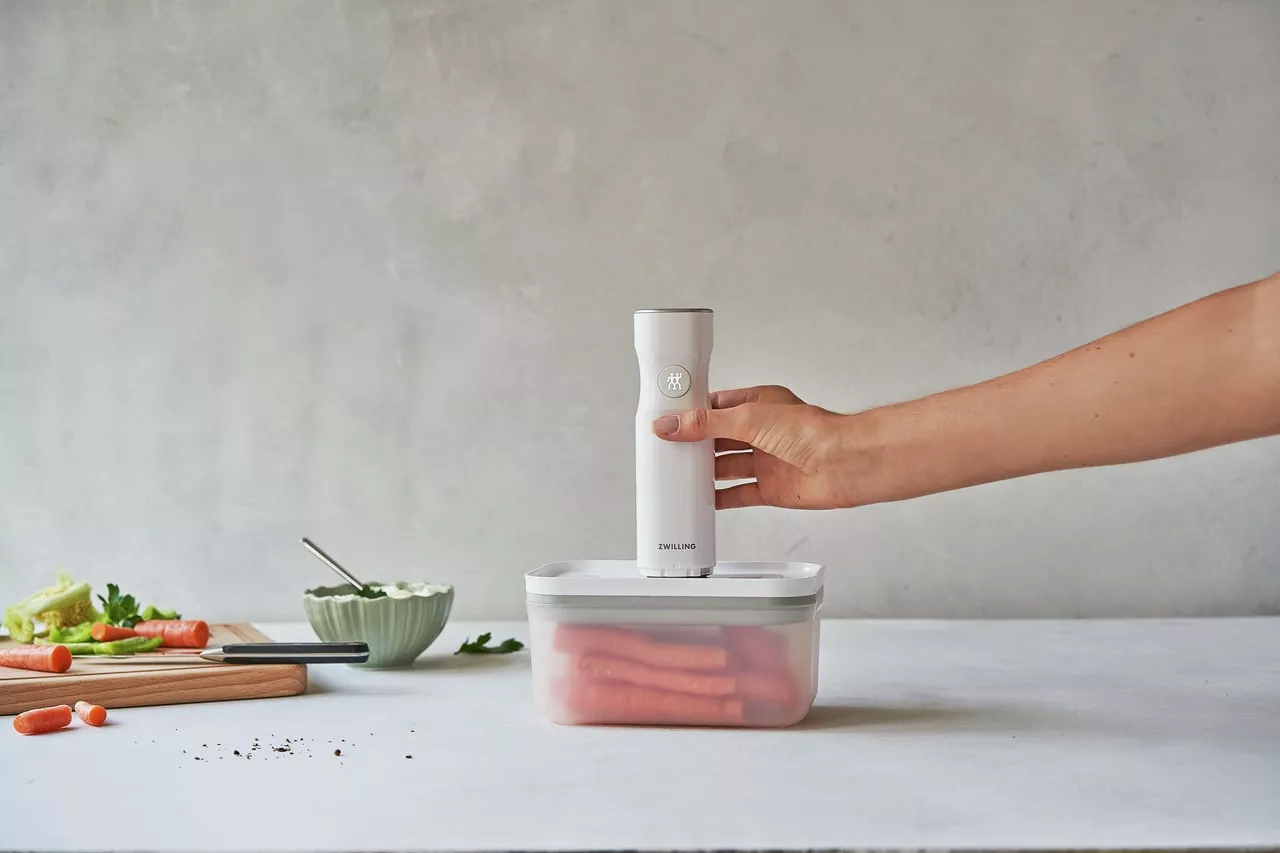 Zwilling Fresh & Save Bakje Plastic, 11x18 Cm / 0.9 L 4 Zwilling Fresh & Save Bakje Plastic, 11x18 Cm / 0.9 L - Afbeelding 2