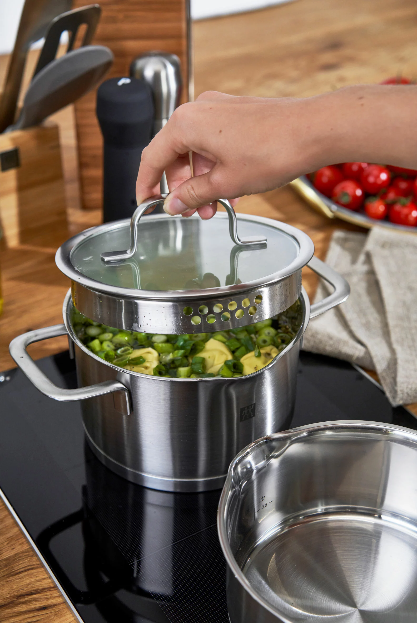 Zwilling True Flow Pottenset Roestvrij Staal 3 Stuks 6 Zwilling True Flow Pottenset Roestvrij Staal 3 Stuks - Afbeelding 4